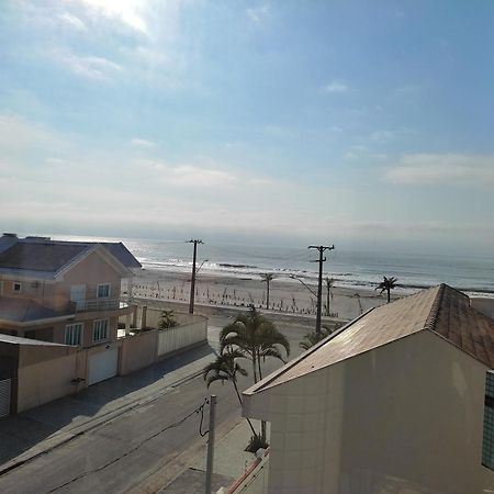 Lindo Apartamento Com Vista Para O Mar Matinhos Eksteriør billede