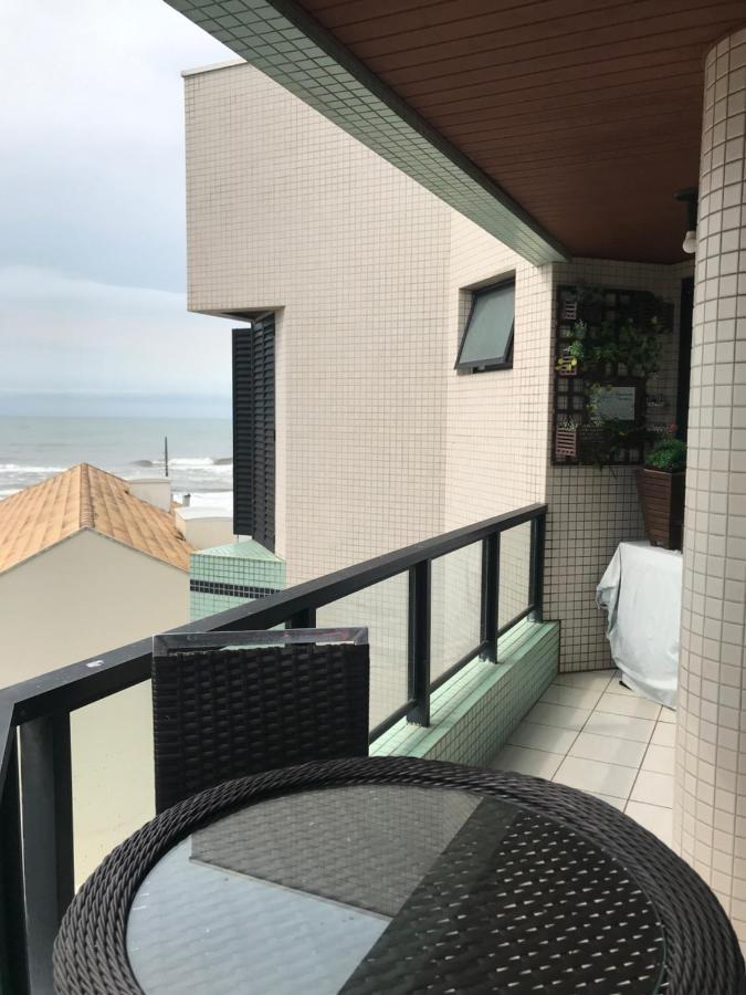 Lindo Apartamento Com Vista Para O Mar Matinhos Eksteriør billede