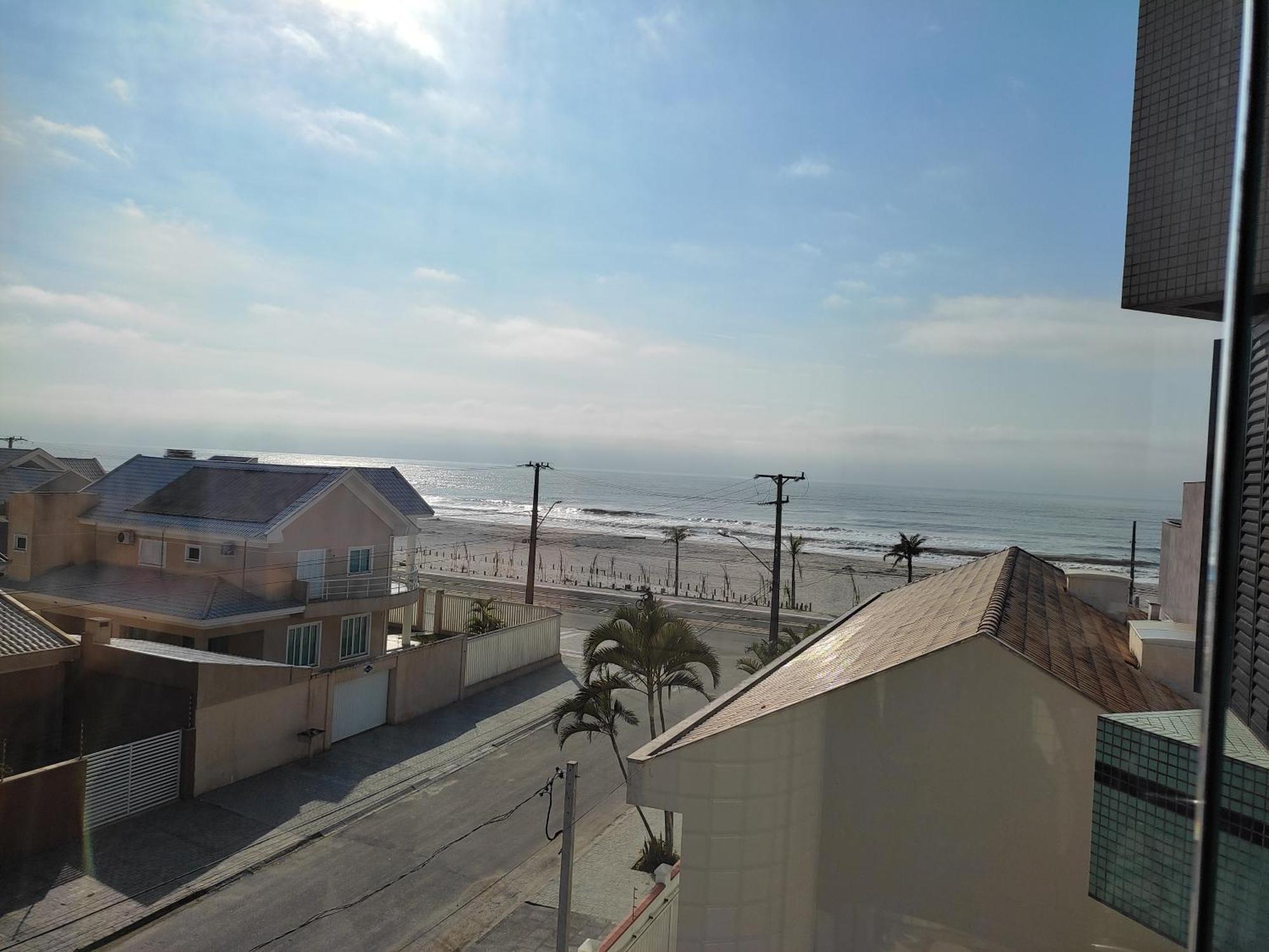 Lindo Apartamento Com Vista Para O Mar Matinhos Eksteriør billede